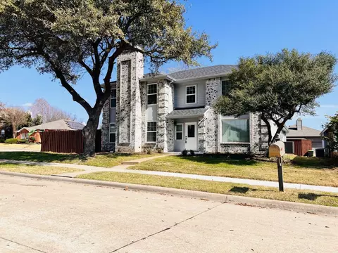 7720 Radford Cir, Plano, TX 75025