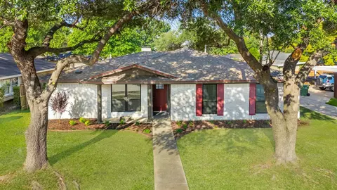 1713 Sam Houston Dr, Garland, TX 75042
