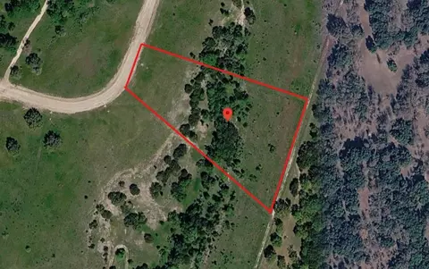 254 Yellowstone Dr, Oglesby, TX 76561