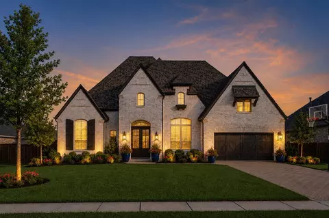 Exterior - 2000 Harvard Ave, Prosper, TX 75078 photo 2 of 8