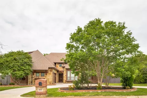 809 Longridge Dr, Denton, TX 76205
