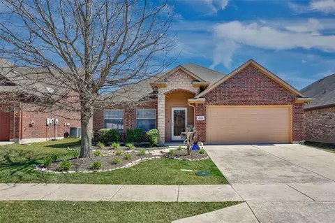 1004 Vintage Ave, Gainesville, TX 76240