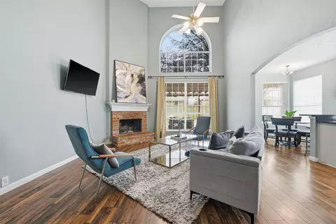 7232 Cross Keys Dr, North Richland Hills, TX 76182