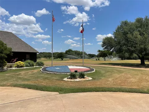 19116 White Bluff Dr, Whitney, TX 76692