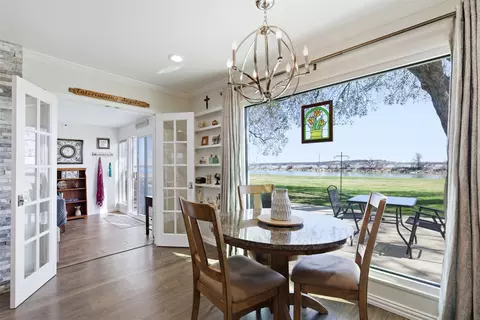 108 Harbor Dr #102, Runaway Bay, TX 76426