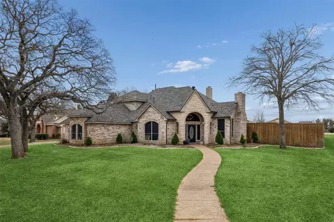 416 Bronco Cir, Shady Shores, TX 76208