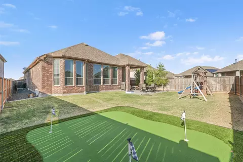 1600 Shetland Rd, Aubrey, TX 76227