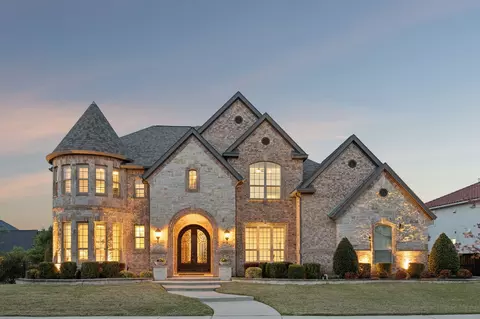 1015 Steel Dust Rd, Frisco, TX 75036