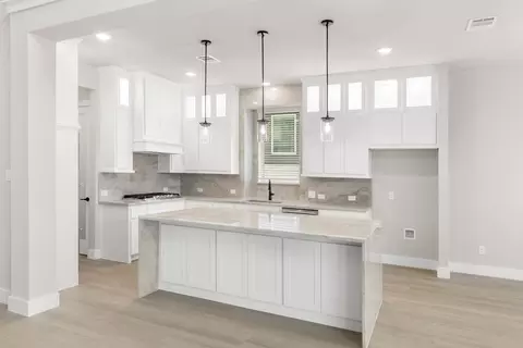 Kitchen - 960 Georgetown Pl, Prosper, TX 75078 photo 2 of 3