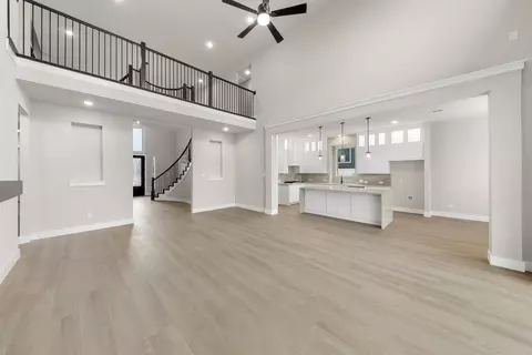Living - 960 Georgetown Pl, Prosper, TX 75078 photo 3 of 5