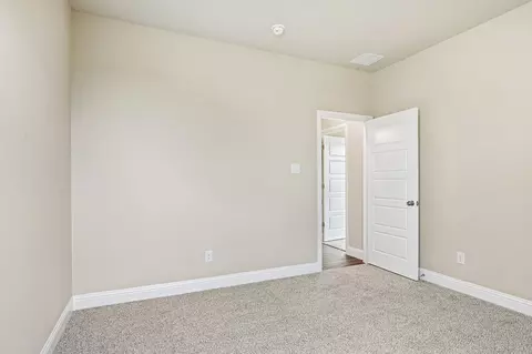Bedroom - 701 Broken Bow Ln, Cleburne, TX 76033 photo 4 of 7