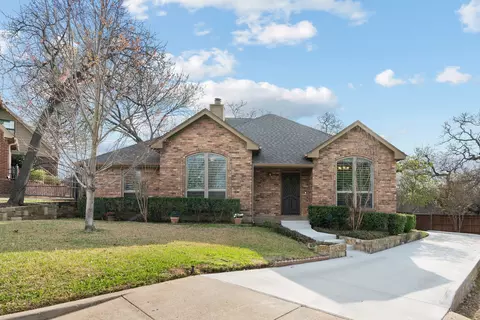 5322 Stonewood Ct, Arlington, TX 76017