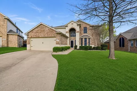 4865 Grinstein Dr, Fort Worth, TX 76244