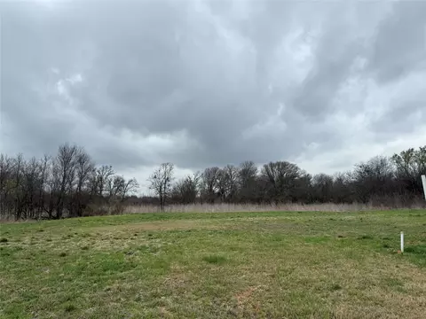 10112 Calaveras Dr, Waco, TX 76708