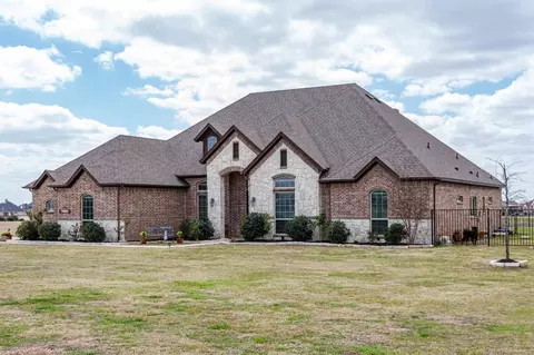2115 Hodges Lake Dr, Rockwall, TX 75032