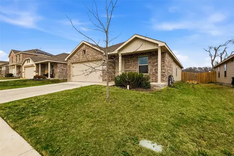 Exterior - 312 Ranchito Pass, Haslet, TX 76052 photo 3 of 5