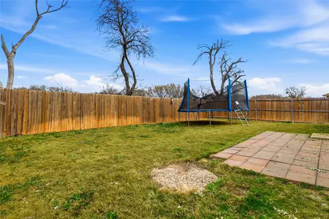 Exterior - 312 Ranchito Pass, Haslet, TX 76052 photo 4 of 5