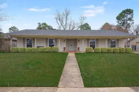 256 Wedgewood Dr, Shreveport, LA 71105