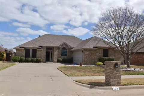 102 Monarch Ct, Waxahachie, TX 75165