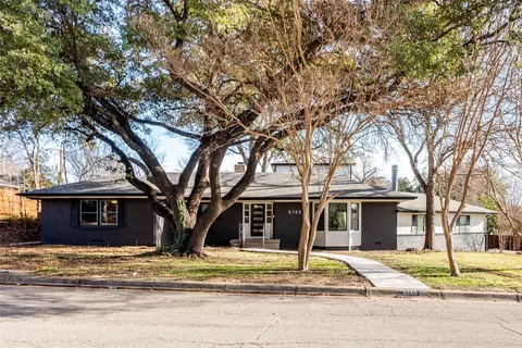6749 Fortune Rd, Fort Worth, TX 76116