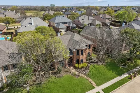 9612 Saint Annes Dr, Plano, TX 75025