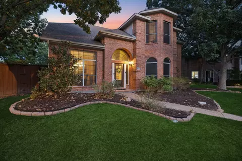 9612 Saint Annes Dr, Plano, TX 75025
