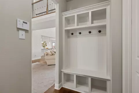 Entry Way - 503 Broken Spoke Trl, Mcgregor, TX 76657 photo 5 of 11