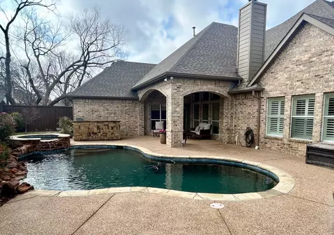 2201 Jefferson Trl, Denton, TX 76205