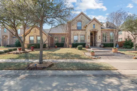 9051 Cedar Rdg, Lantana, TX 76226
