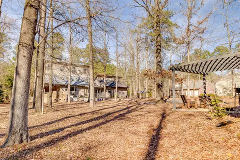 Exterior - 2105 Franklin Ave, Ruston, LA 71270 photo 7 of 12