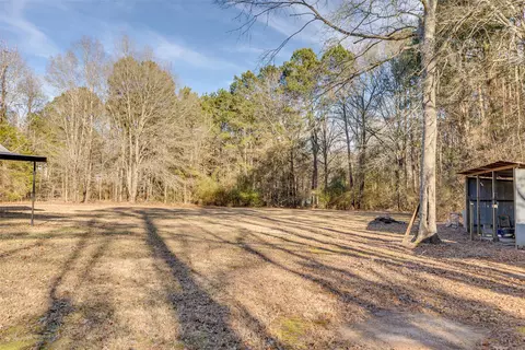 Exterior - 257 Harrison Rd, Ruston, LA 71270 photo 5 of 8