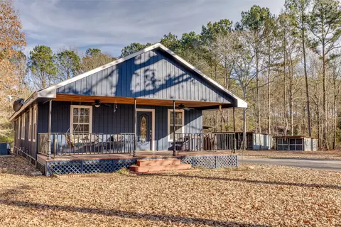 Exterior - 257 Harrison Rd, Ruston, LA 71270 photo 2 of 8
