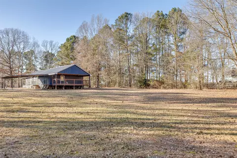 Exterior - 257 Harrison Rd, Ruston, LA 71270 photo 6 of 8