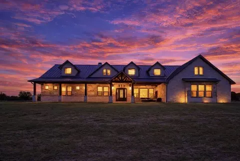 10641 County Road 632, Blue Ridge, TX 75424