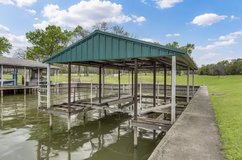 A2000 Azure Lane, Streetman, TX 75859