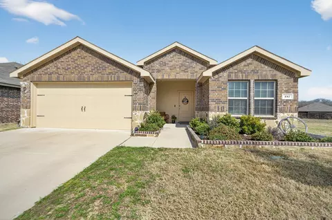 157 Cigar Ct, Caddo Mills, TX 75135