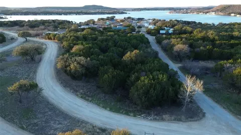5291 Lakeshore Dr, Possum Kingdom Lake, TX 76450