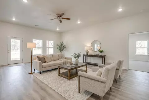 Living - 130 Abbott Ave, Covington, TX 76636 photo 1 of 4