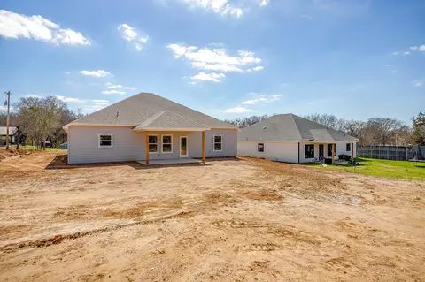 Exterior - 130 Abbott Ave, Covington, TX 76636 photo 4 of 5
