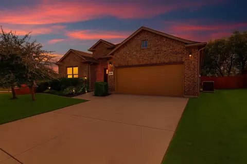 741 Redding Dr, Saginaw, TX 76131