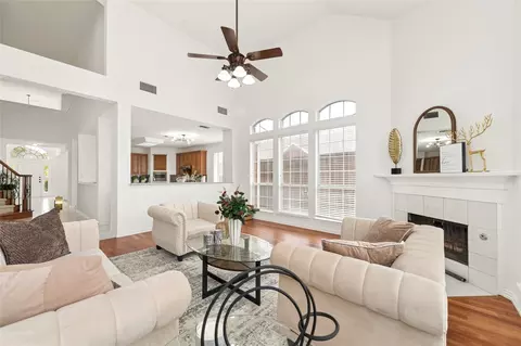 2337 Ravenhurst Dr, Plano, TX 75025