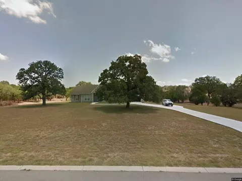 112 Oak Meadow Trl, Spicewood, TX 78669