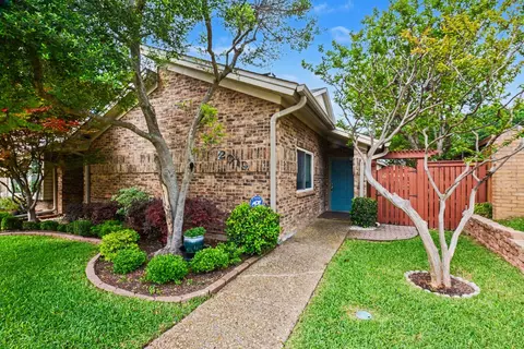 2019 Whippoorwill Ln, Carrollton, TX 75006