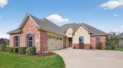 614 Glenshire Dr, Bossier City, LA 71111