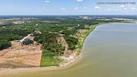 8424 Edgewater Dr, Kemp, TX 75143