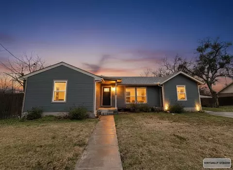 209 W County Line Rd, Royse City, TX 75189