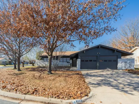 708 Meadowlark Cir, Crowley, TX 76036