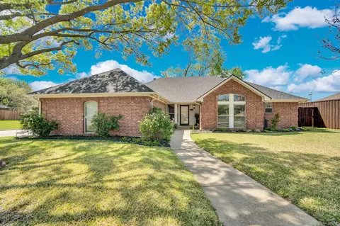 1501 Highland Dr, Mansfield, TX 76063