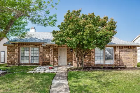 1104 Collin Dr, Allen, TX 75002
