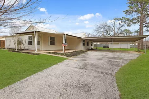 2340 Harris Ln, Haltom City, TX 76117